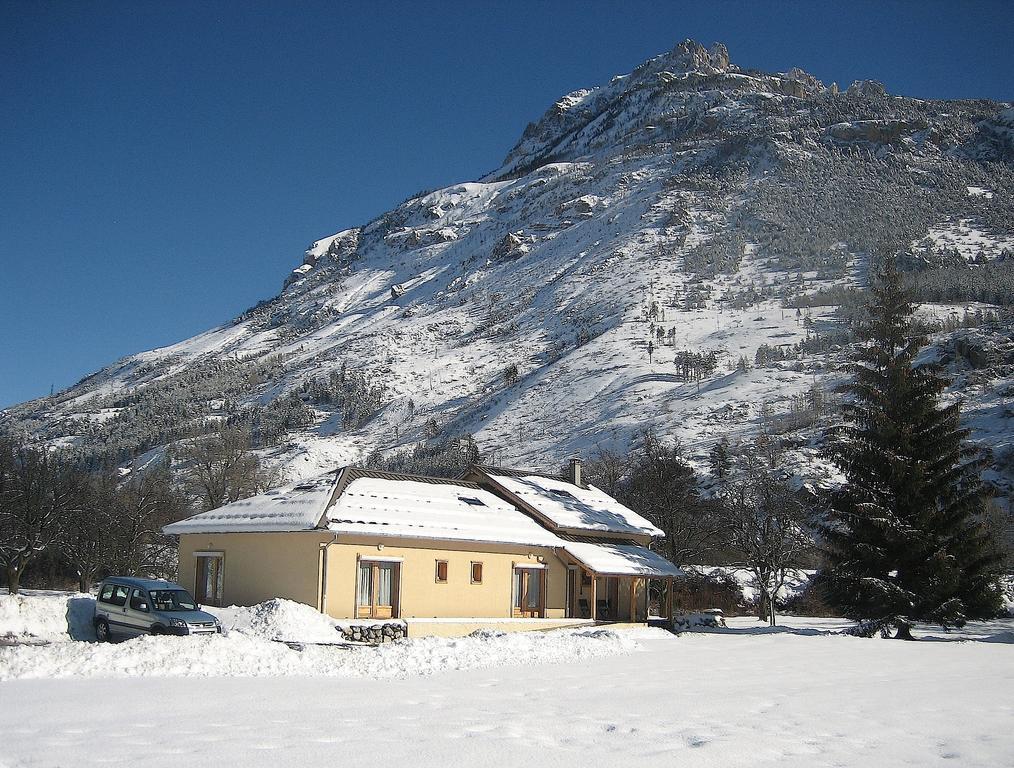 Chambres D'Hotes La Pierre D'Oran L'Argentiere-la-Bessee Ngoại thất bức ảnh